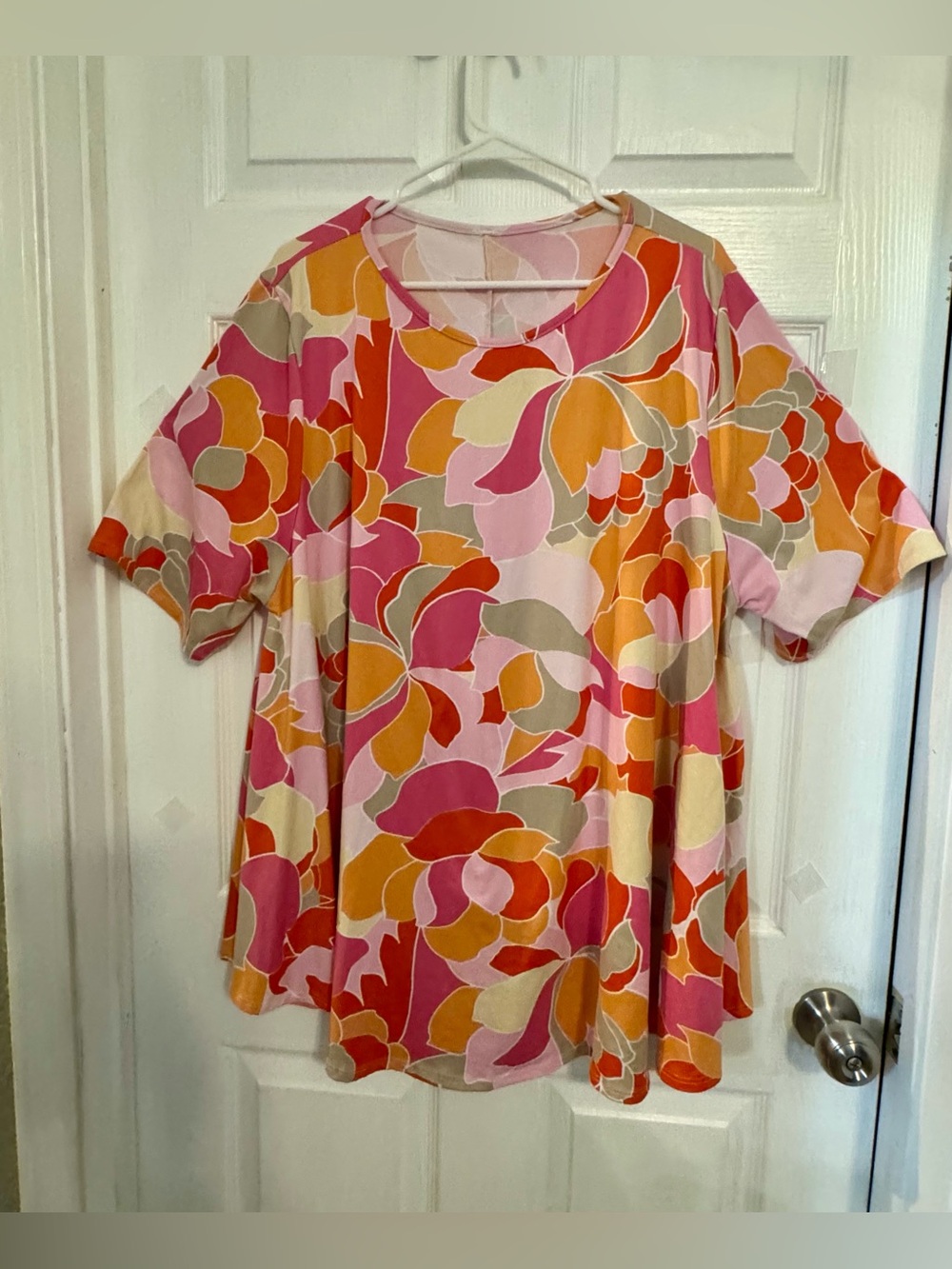 Women's Short-Sleeve Patterned Swing Tee - Pink Multi